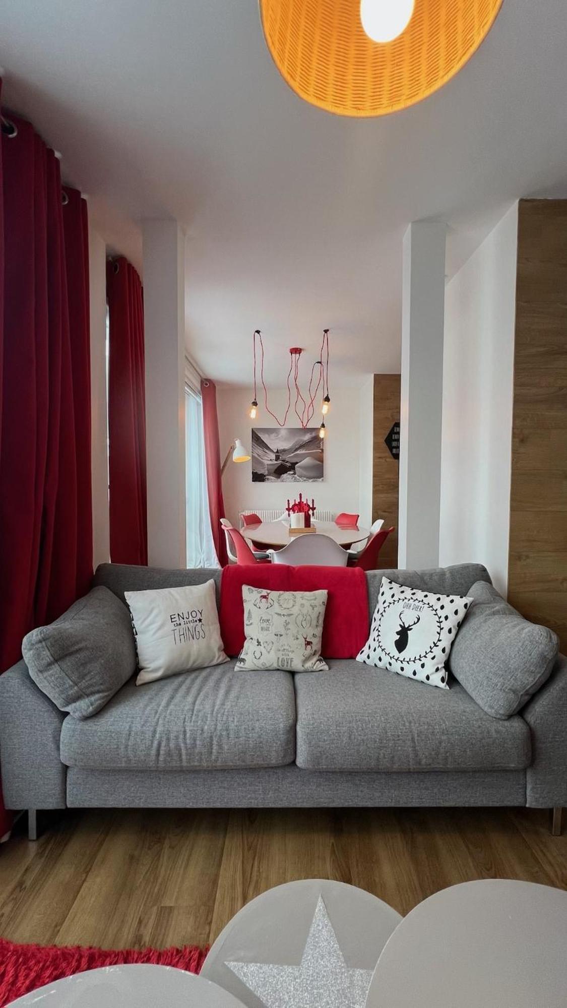 Rouge Canneberge -8 Personnes- 84M2 Vue Degagee Setaz Valloire Bagian luar foto
